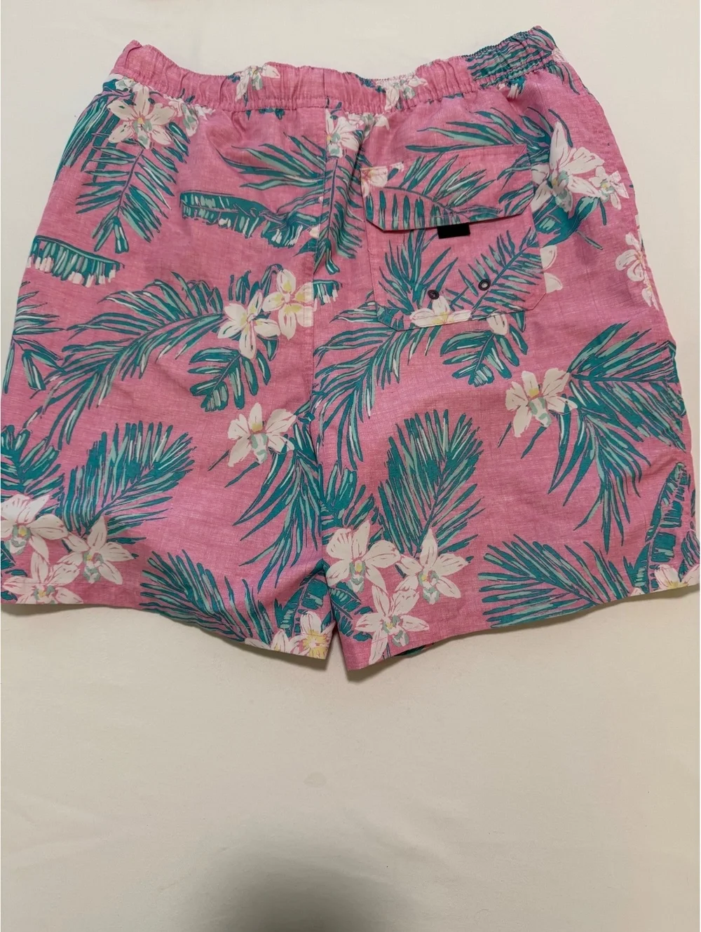 Vineyard Vines Boys XL Pink Floral Palm Print Swim Trunks